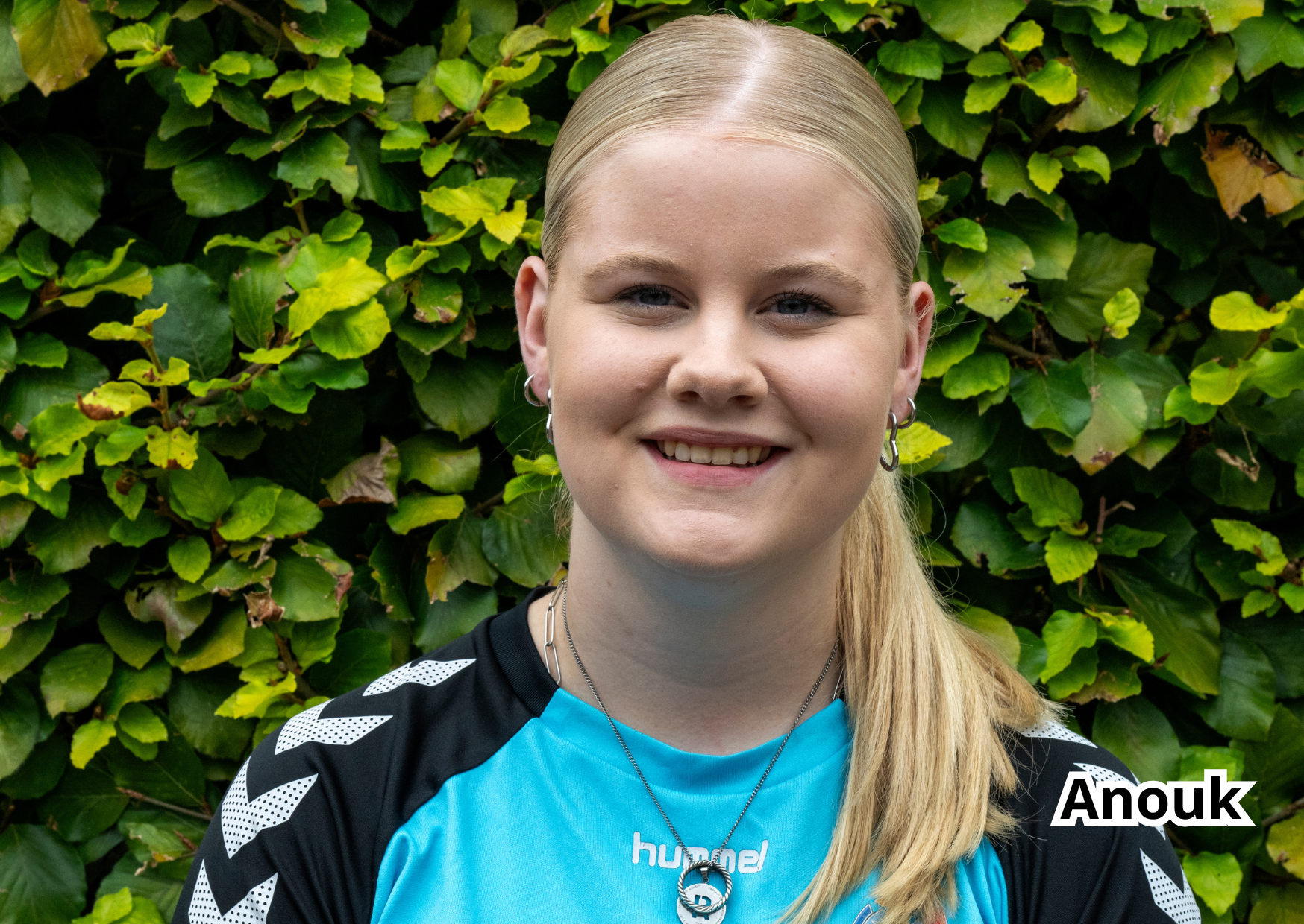 Anouk zwemzaal.png